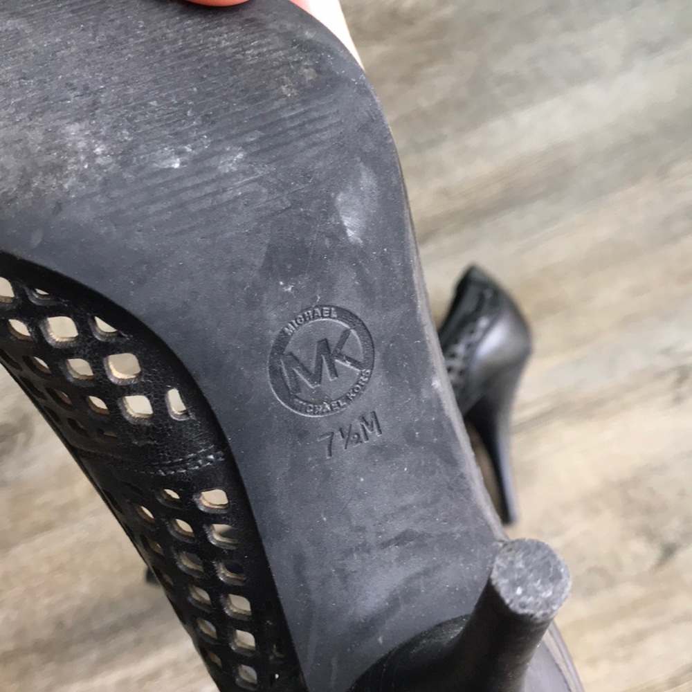 MK heels - Picture 7 of 7